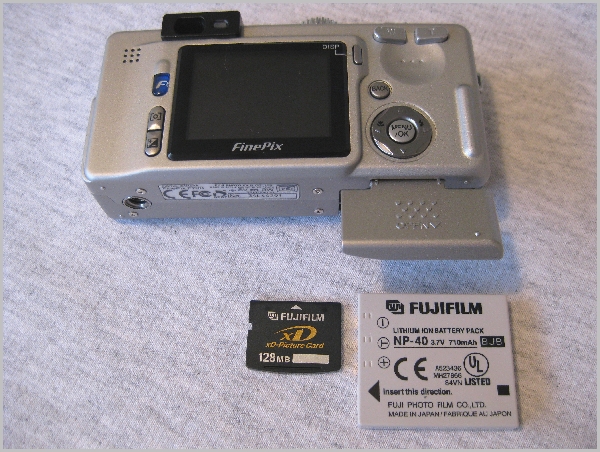 Fuji F700 Zoom with WP-FX700 Underwater Housing